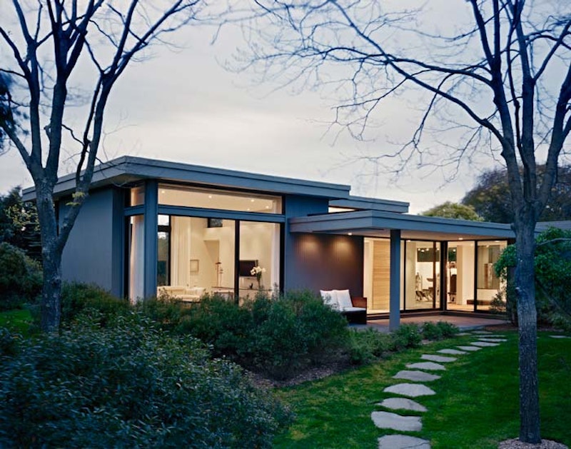 Sam’s Creek House - Reinterpreting Norman Jaffe